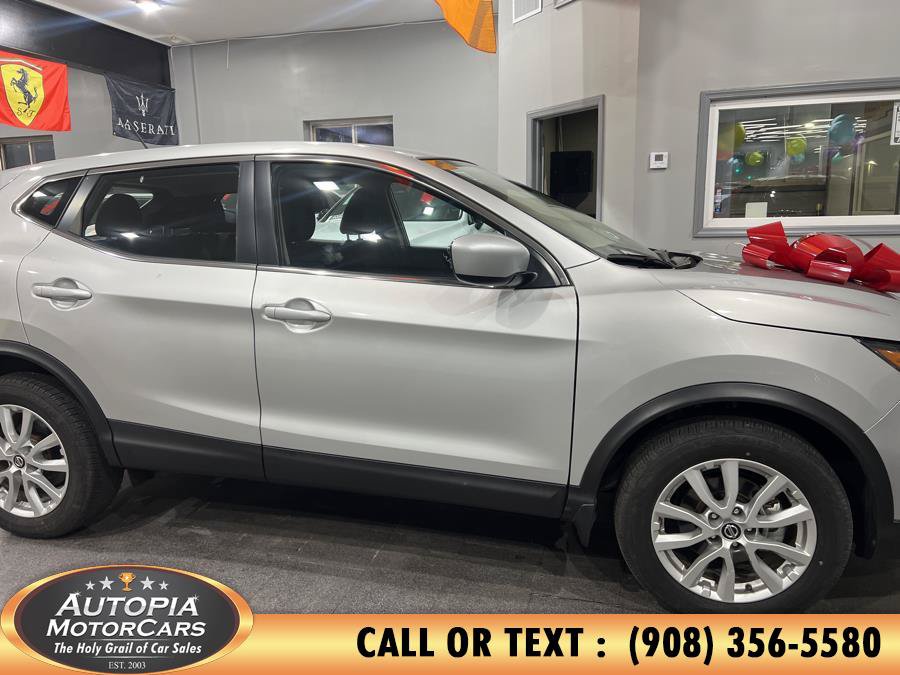 Used 2021 Nissan Rogue Sport S FWD image 8