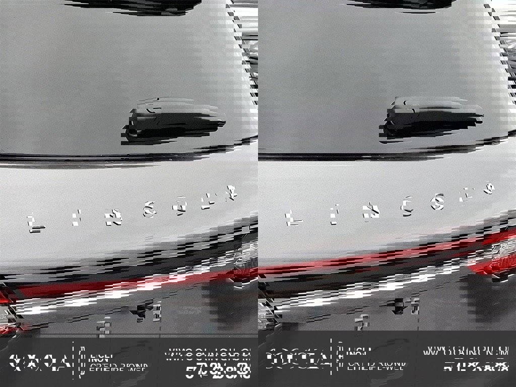 Certified 2022 Lincoln Corsair Reserve w/ Equipment Group 201A image 30