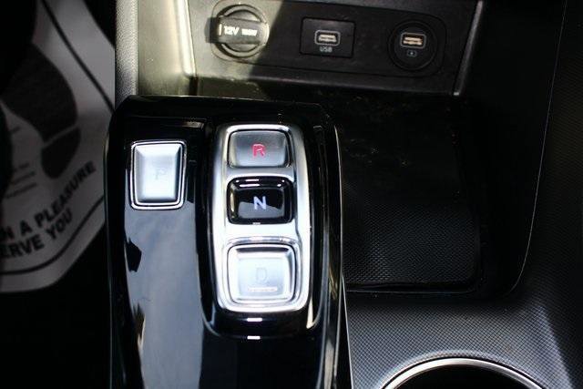 Used 2023 Hyundai Sonata SEL w/ Preferred Accessory Package image 18