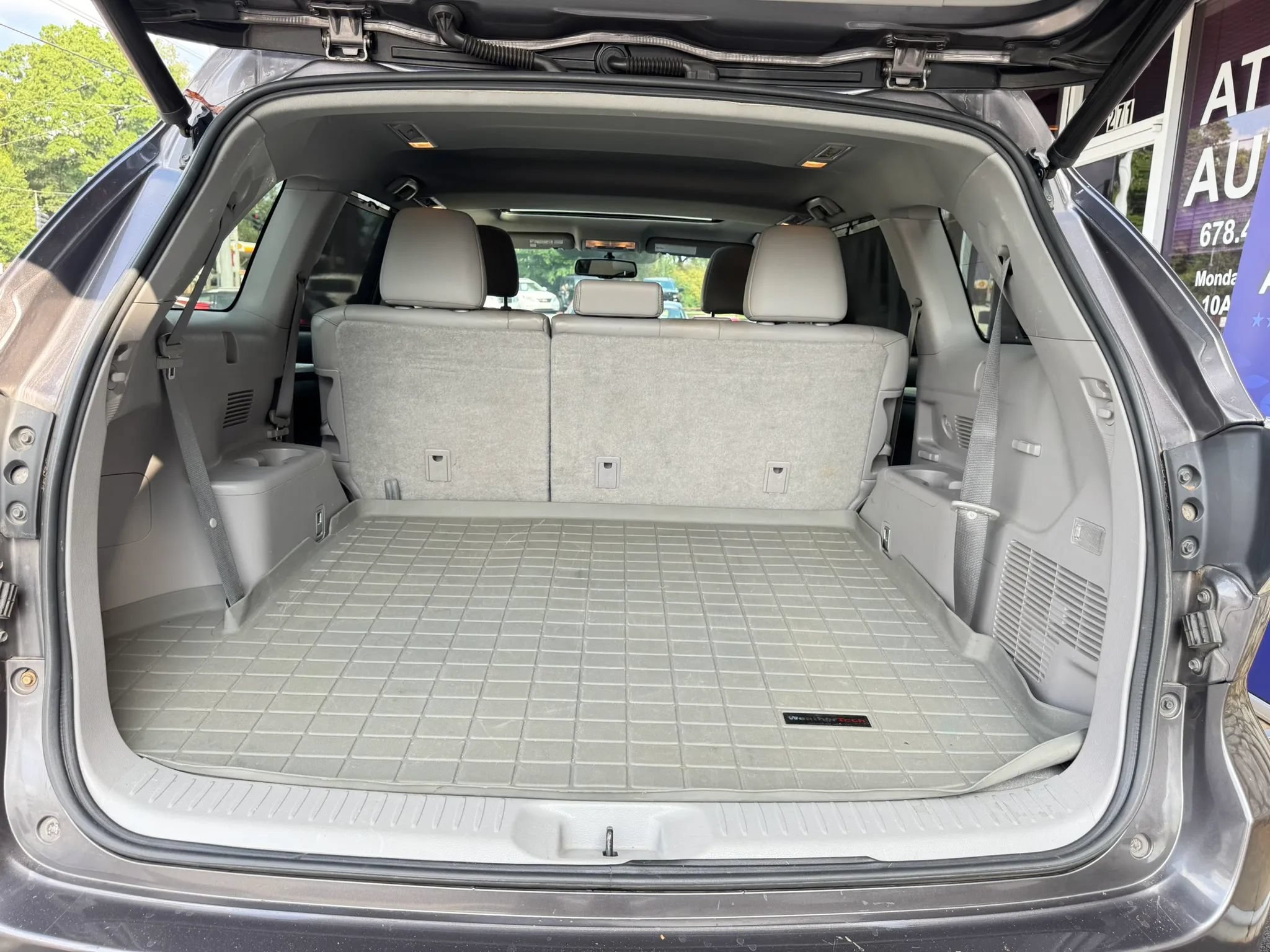 Used 2014 Toyota Highlander XLE FWD image 33