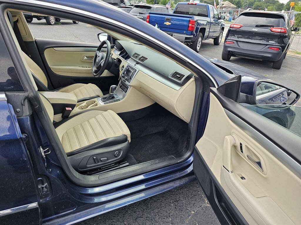 Used 2012 Volkswagen CC Lux image 8