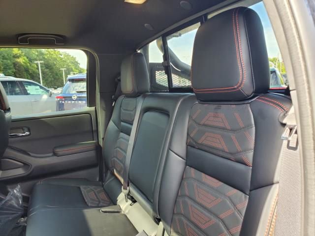 New 2025 Nissan Frontier PRO-4X w/ Pro Premium Package image 9