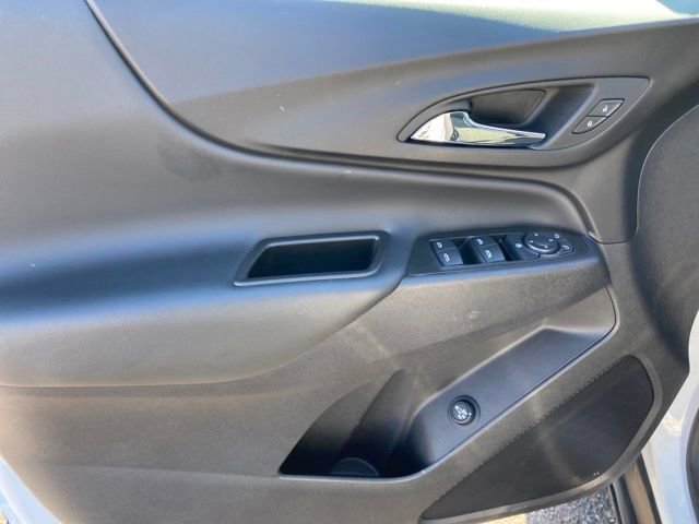 Certified 2024 Chevrolet Equinox LT w/ LPO, Floor Liner Package image 16