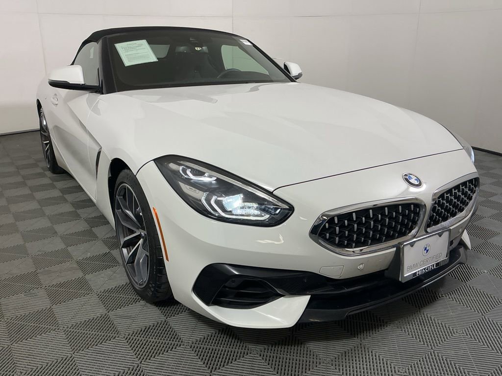 Certified 2022 BMW Z4 sDrive30i image 4