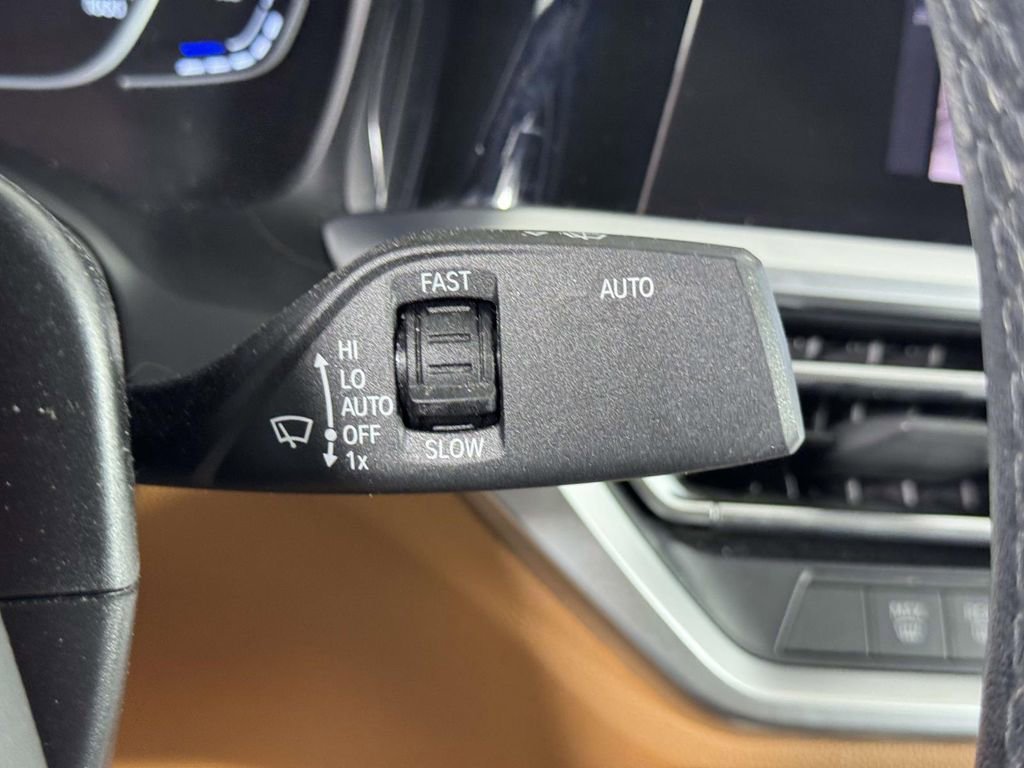 Used 2022 BMW 430i xDrive Convertible w/ Convenience Package AWD/4WD image 24