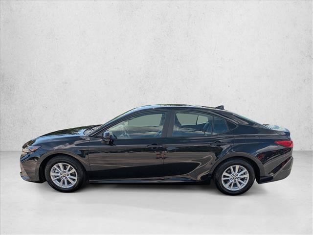 Used 2025 Toyota Camry LE FWD image 8