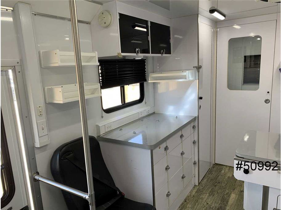 Used 2018 Ford E-450 and Econoline 450 Super Duty w/ Shuttle Bus Prep Package image 18