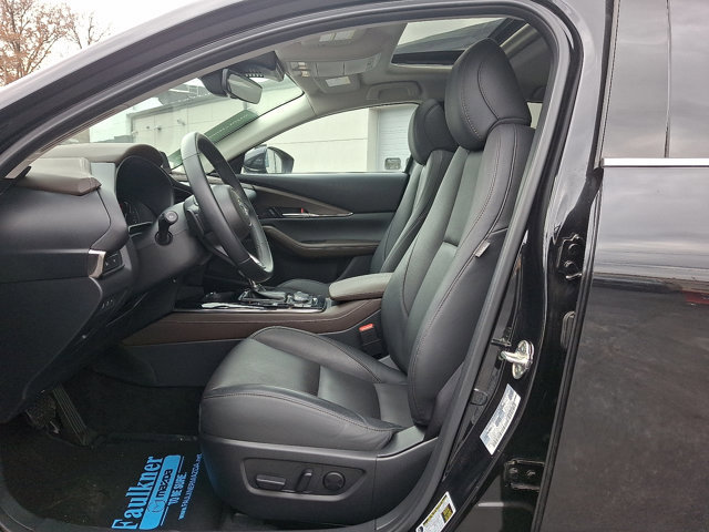 Certified 2025 MAZDA CX-30 AWD 2.5 S w/ Premium Package image 13