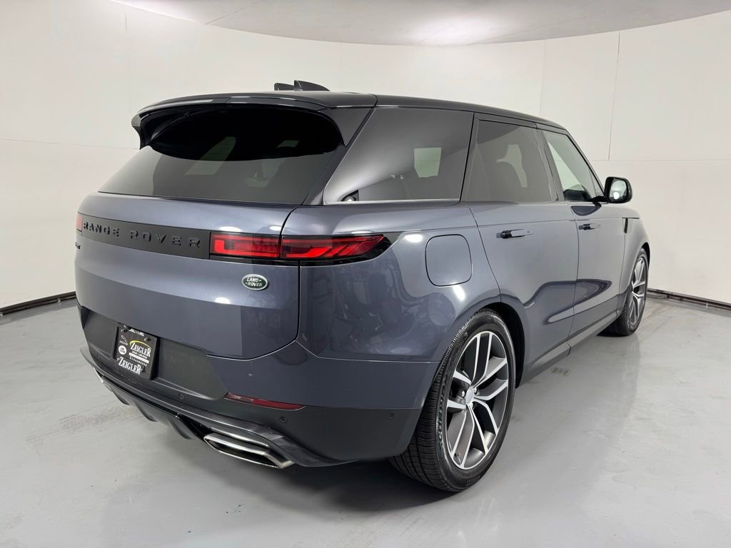 Used 2023 Land Rover Range Rover Sport SE AWD/4WD image 6