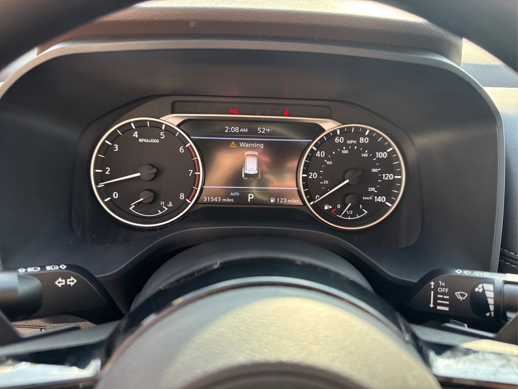 Used 2021 Nissan Rogue SV image 21