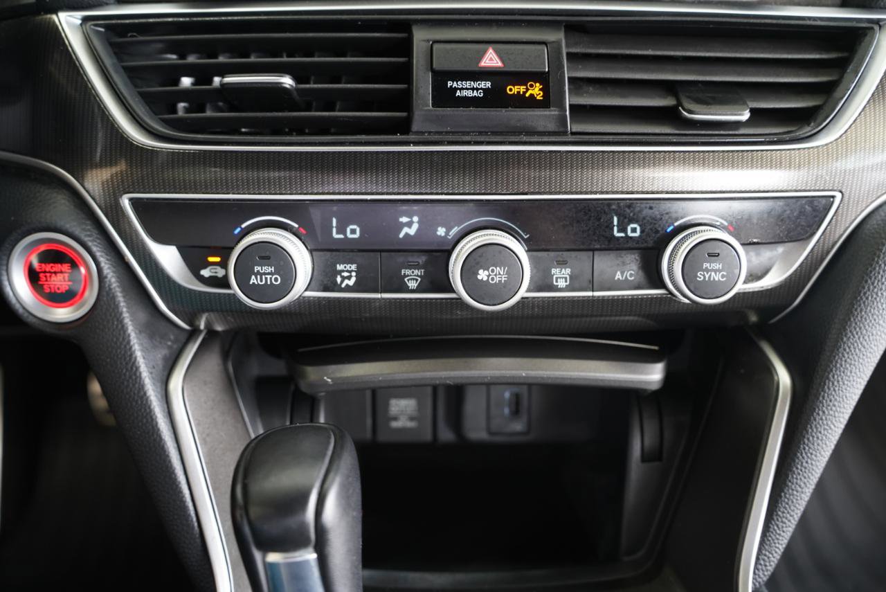Used 2018 Honda Accord Sport image 19