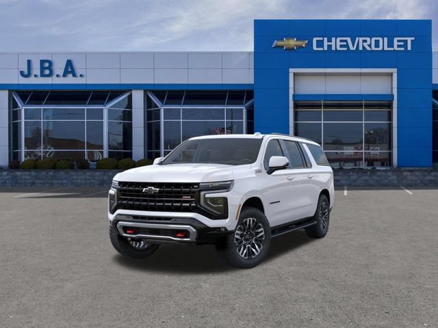 New 2026 Chevrolet Suburban Z71 w/ Comfort Package AWD/4WD image 8
