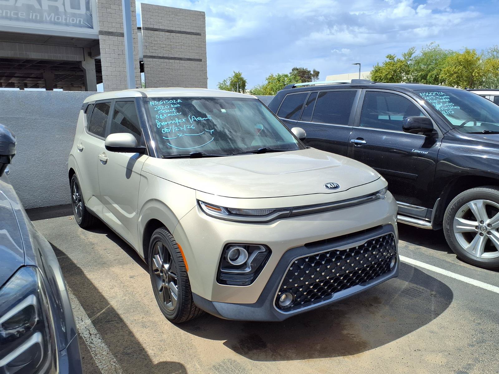 Used 2020 Kia Soul EX FWD image 2