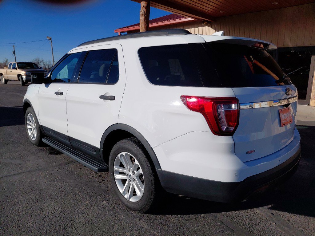 Used 2017 Ford Explorer 4WD image 8