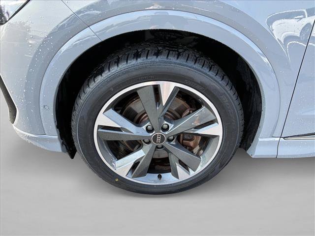 Used 2023 Audi Q4 e-tron Prestige w/ Black Optic Package AWD/4WD image 9