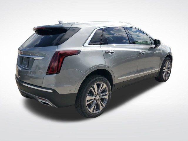 Certified 2026 Cadillac XT5 Premium Luxury w/ Driver Assist Package FWD image 3