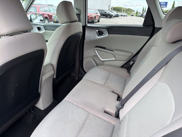 Used 2021 Kia Soul LX FWD image 21