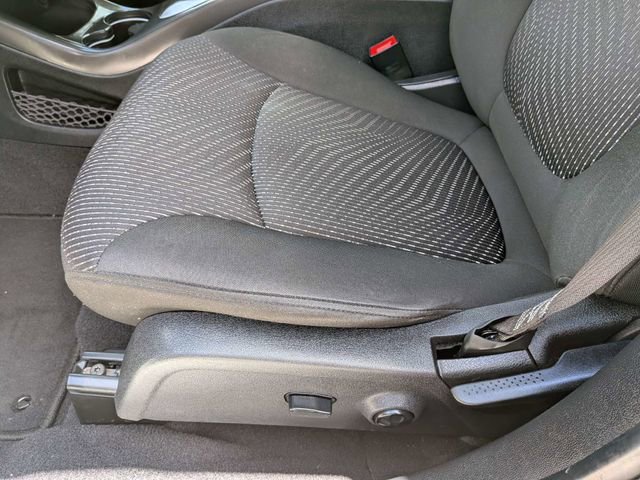 Used 2020 Dodge Journey SE w/ SE Popular Equipment Group FWD image 21