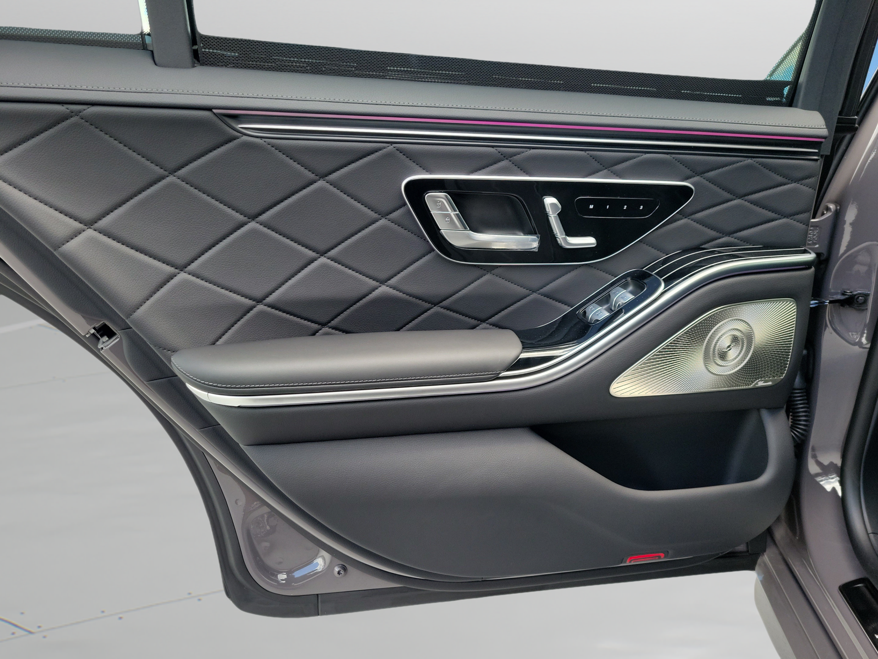 New 2027 Mercedes-Benz S 580 4MATIC Sedan image 7