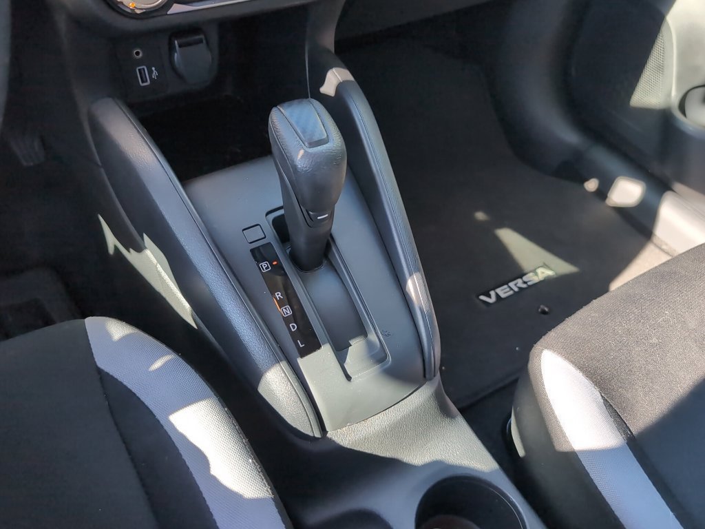 Used 2025 Nissan Versa S w/ Trunk Package FWD image 19