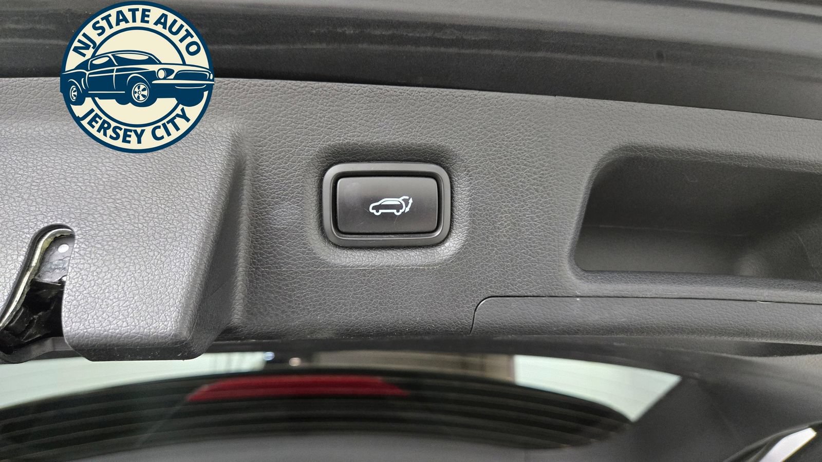Used 2023 Hyundai Santa Fe SEL AWD/4WD image 33