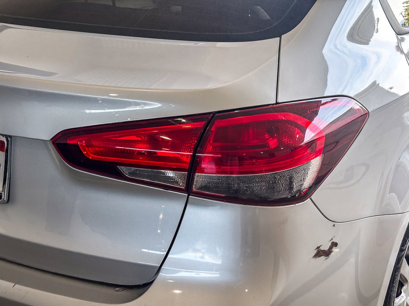 Used 2018 Kia Forte LX image 8