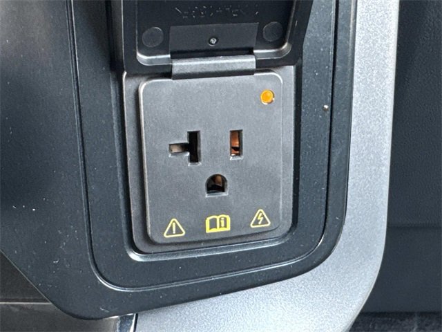 Used 2025 Ford F150 XLT w/ Equipment Group 302A MID image 21