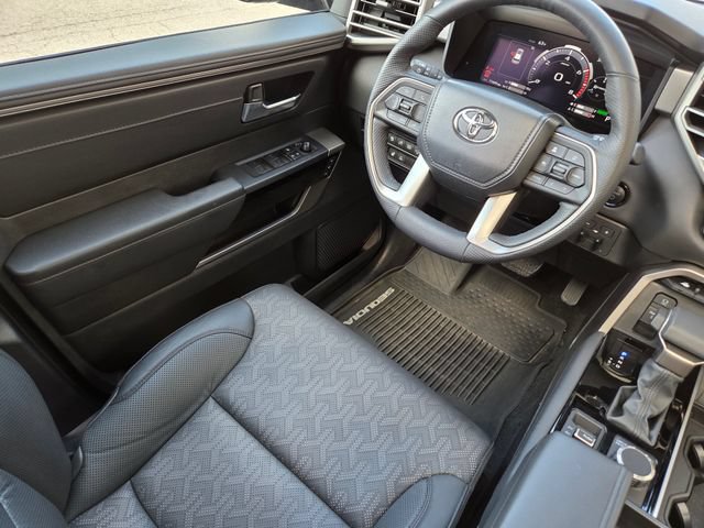 Used 2025 Toyota Sequoia Limited w/ Tow Technology Package AWD/4WD image 33
