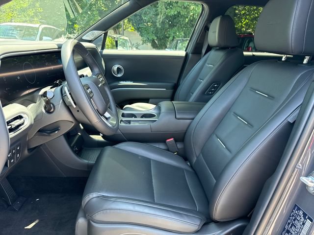 Certified 2026 Hyundai Palisade Calligraphy AWD/4WD image 9