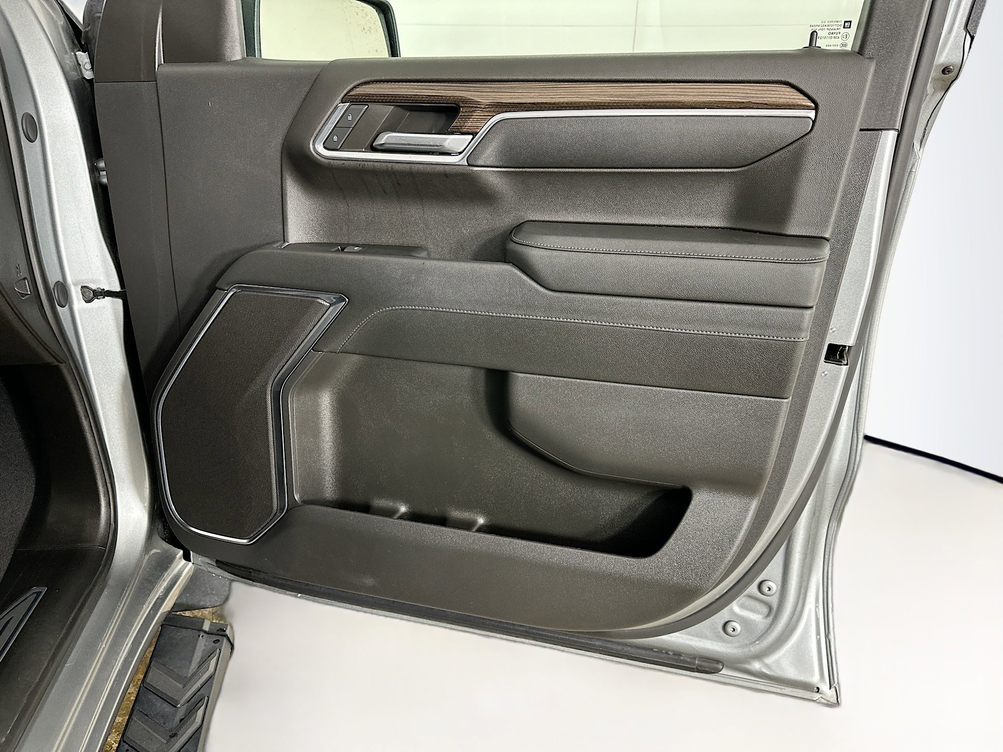 Used 2024 Chevrolet Silverado 1500 RST image 31