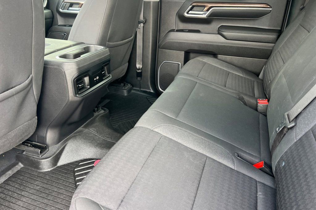 Used 2022 Chevrolet Silverado 1500 LT Trail Boss w/ Protection Package image 9