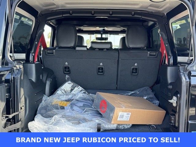 Used 2023 Jeep Wrangler Unlimited Rubicon 4xe image 17