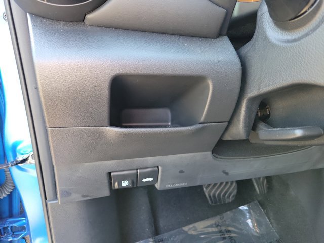 Used 2021 Nissan Kicks SR FWD image 21