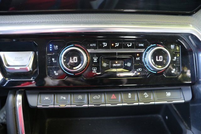 Used 2022 GMC Sierra 1500 Denali w/ Denali Reserve Package image 26