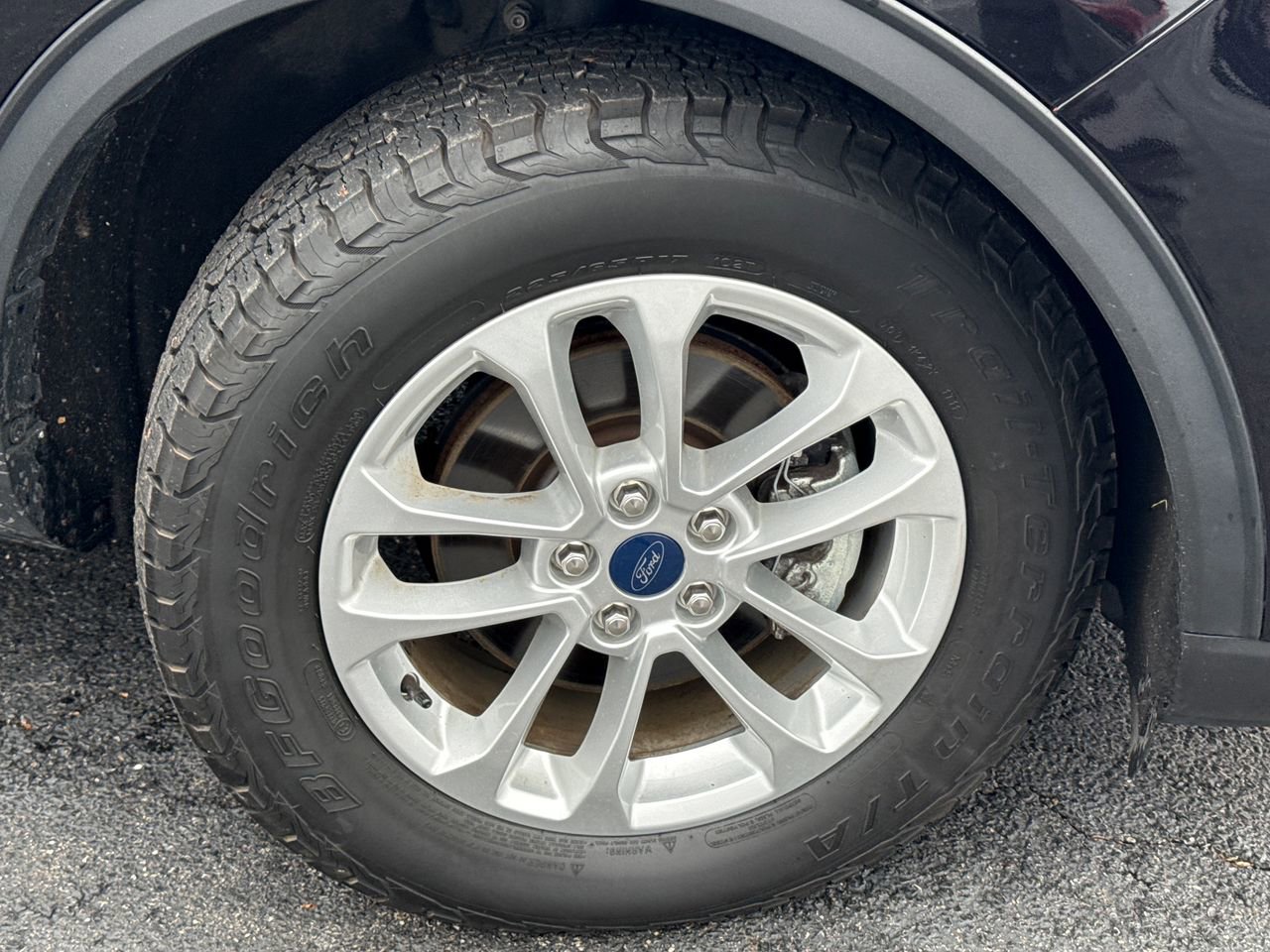 Used 2021 Ford Escape SE image 9