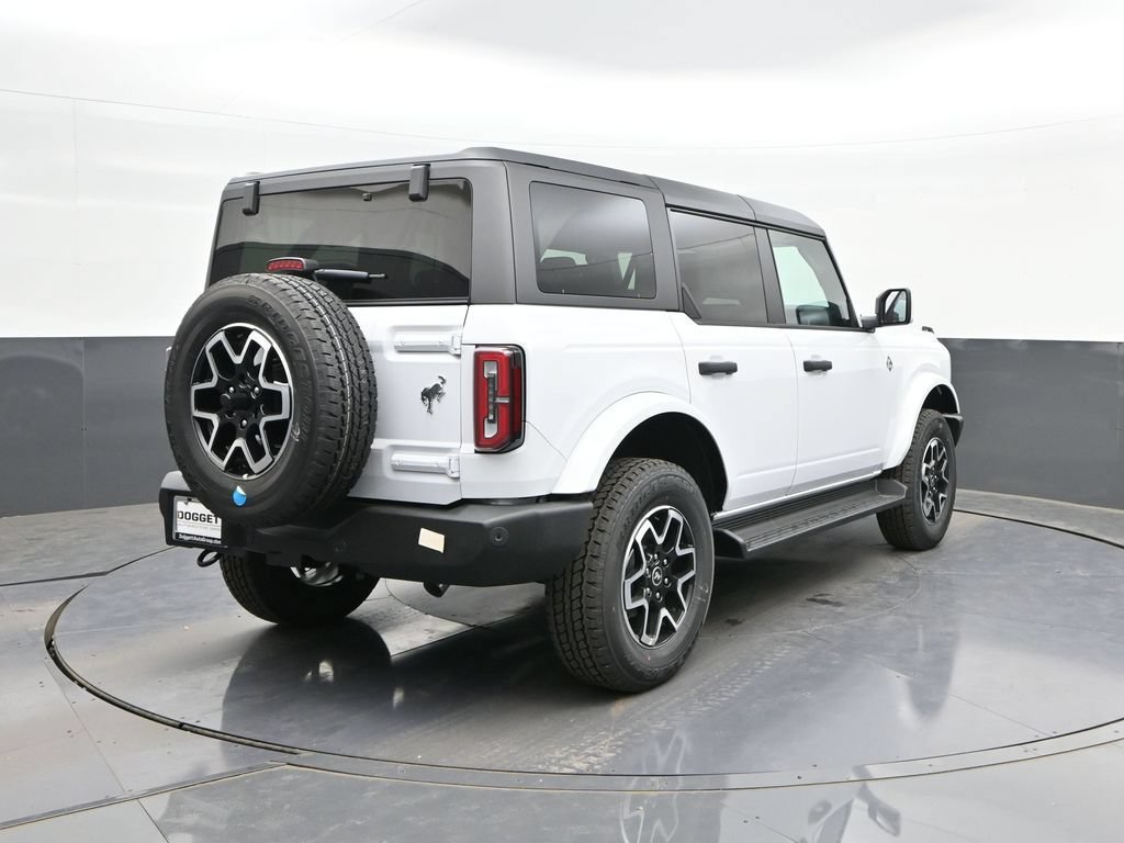 New 2026 Ford Bronco Outer Banks AWD/4WD image 11