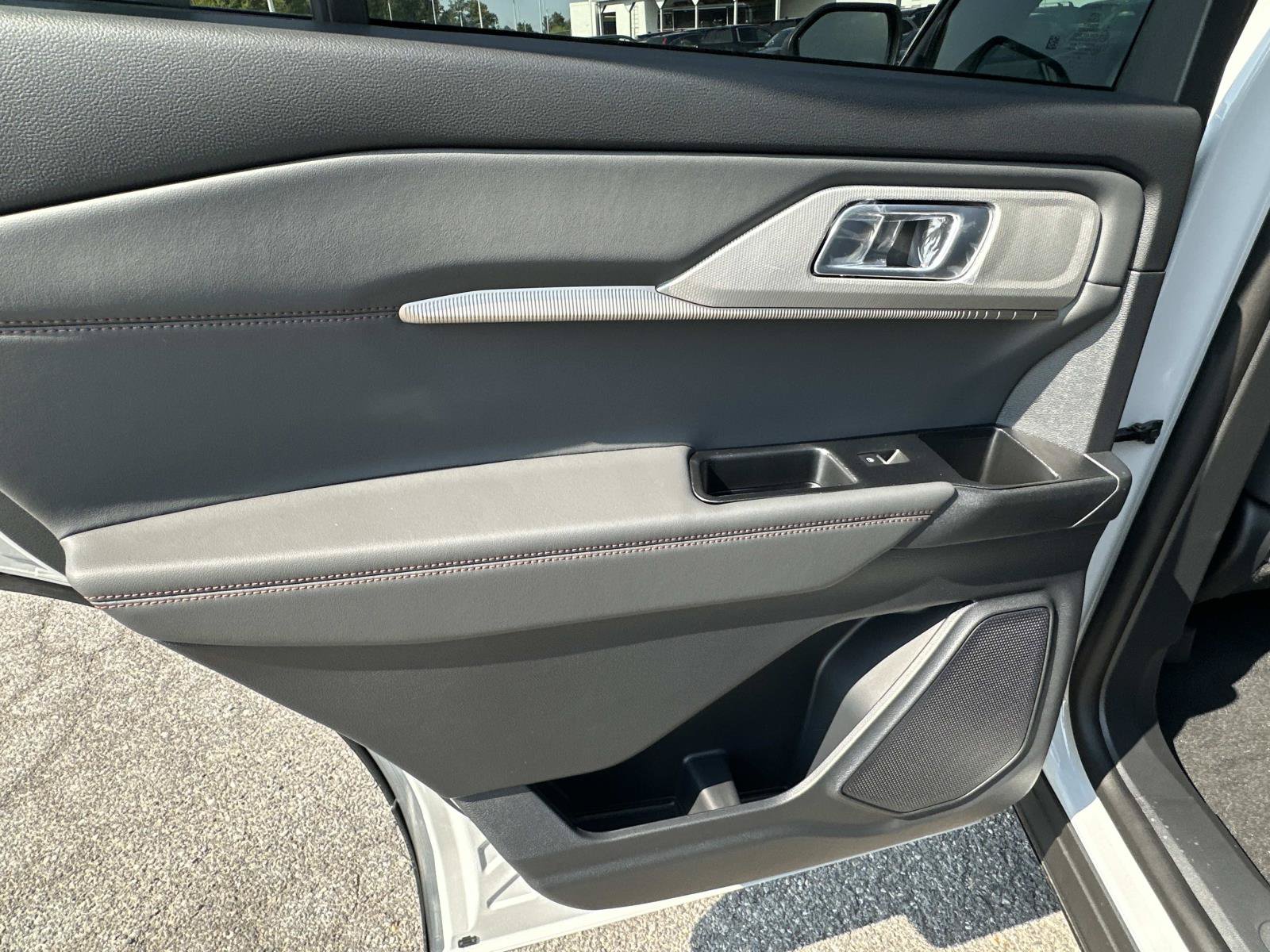 New 2027 Ford Explorer Active w/ Active Comfort Package AWD/4WD image 27