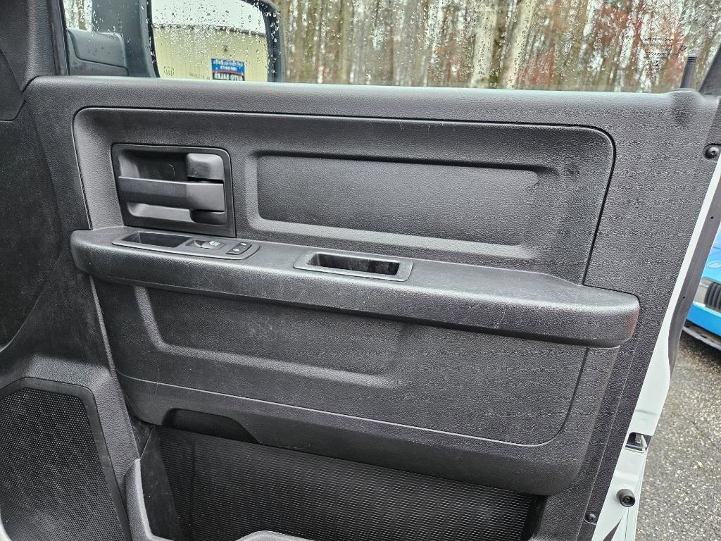 Used 2019 RAM 1500 Tradesman w/ Tradesman SXT Package image 35