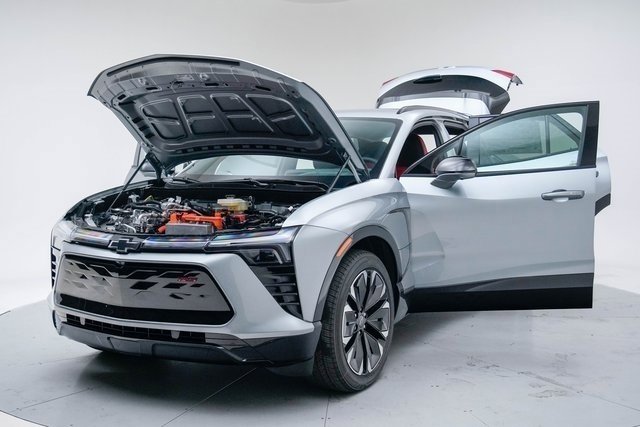 New 2026 Chevrolet Blazer EV RS w/ LPO, All-Weather Mat Package image 18