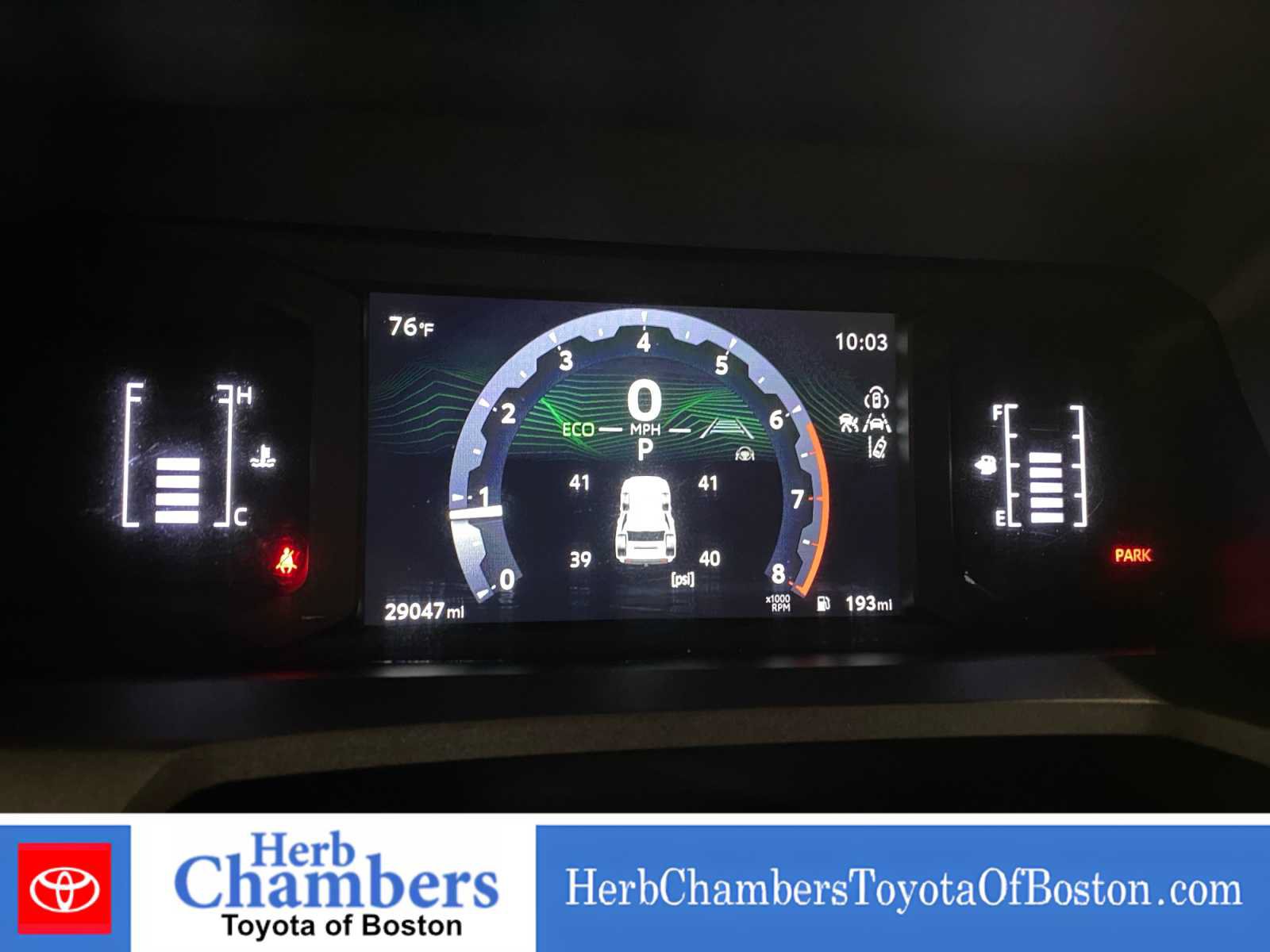 Used 2025 Toyota 4Runner SR5 AWD/4WD image 5