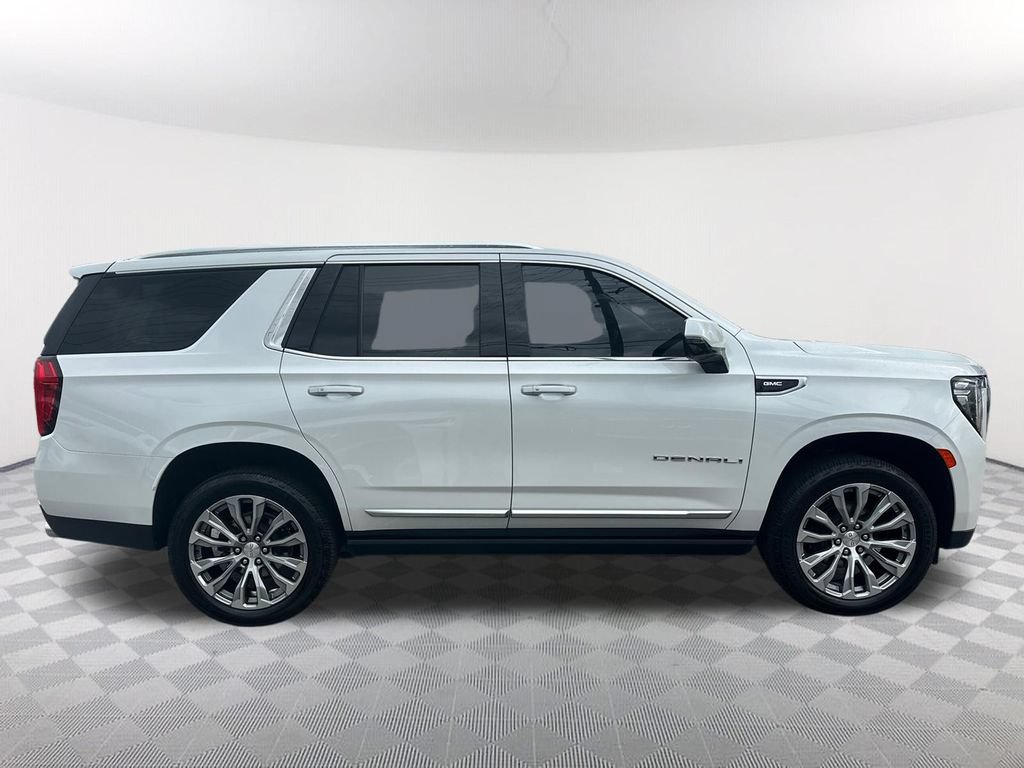 Used 2021 GMC Yukon Denali w/ Denali Ultimate Package AWD/4WD image 4
