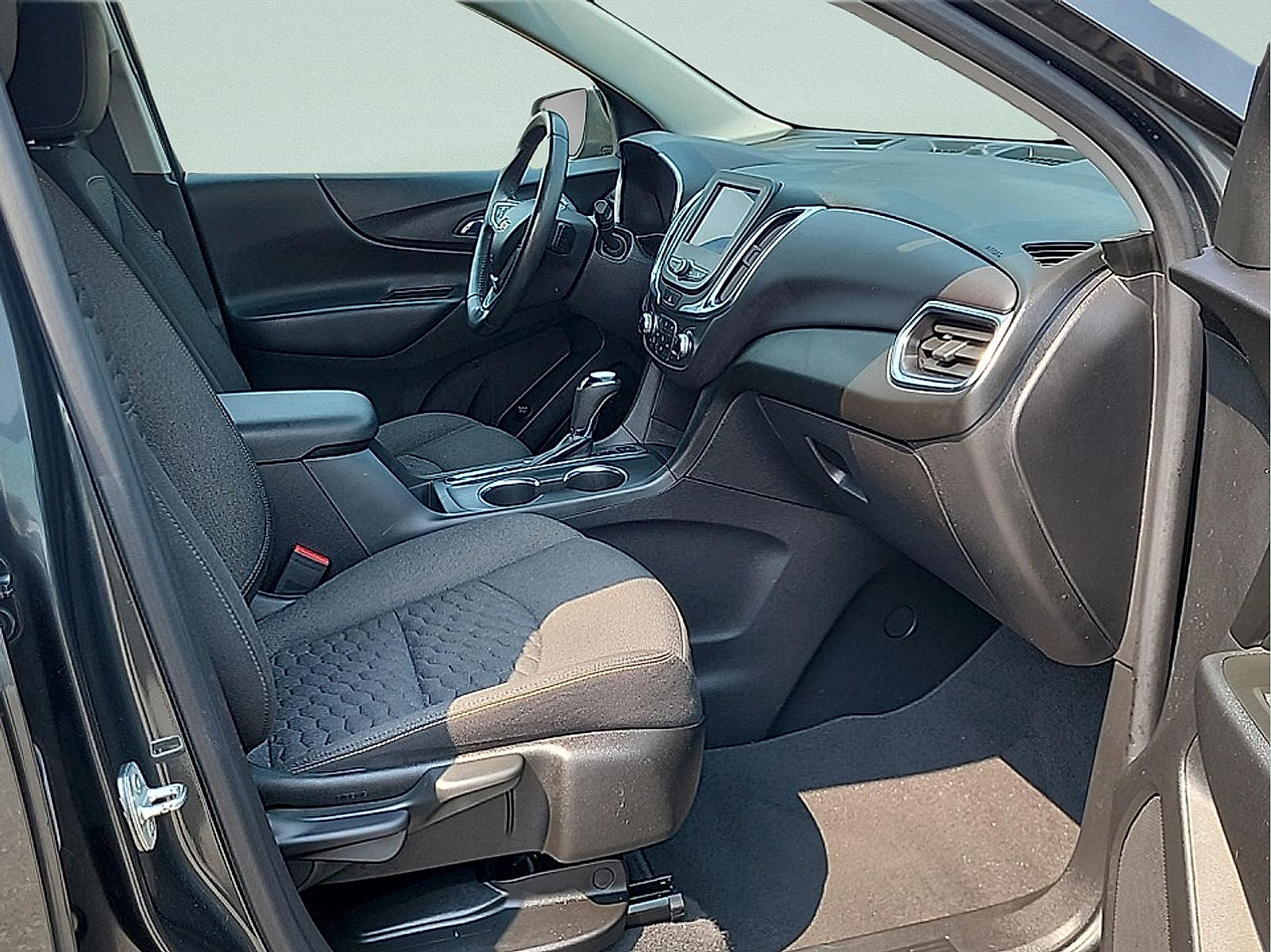 Used 2021 Chevrolet Equinox LT AWD/4WD image 10