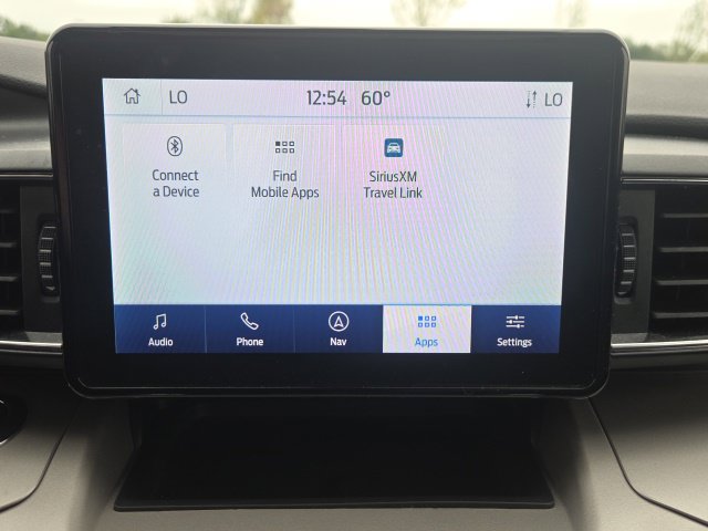 Used 2023 Ford Explorer XLT w/ Equipment Group 202A AWD/4WD image 31