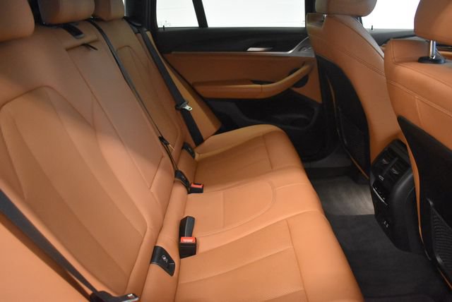 Used 2023 BMW X4 xDrive30i w/ M Sport Package AWD/4WD image 17