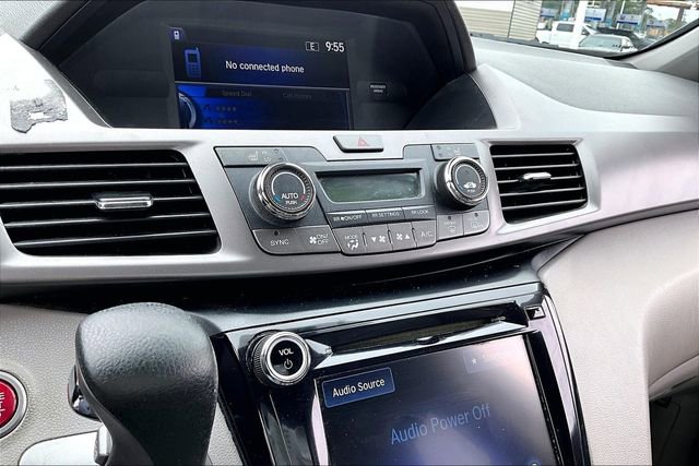 Used 2015 Honda Odyssey EX-L image 23
