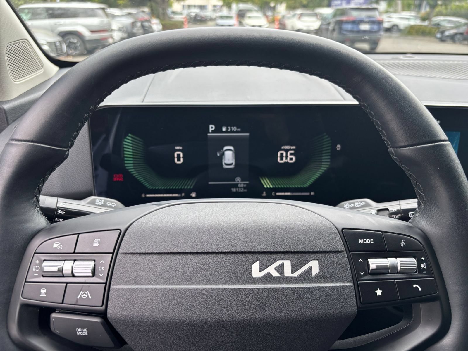 Used 2026 Kia Sportage LX FWD image 23
