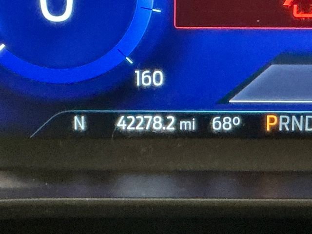 Used 2020 Ford Escape Titanium image 30