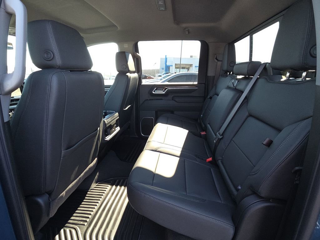 New 2026 Chevrolet Silverado 3500 LT AWD/4WD image 29