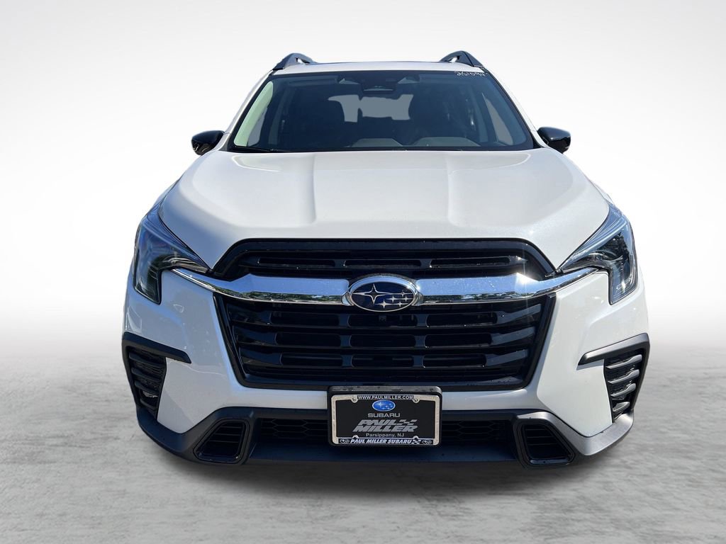 New 2025 Subaru Ascent Limited image 2