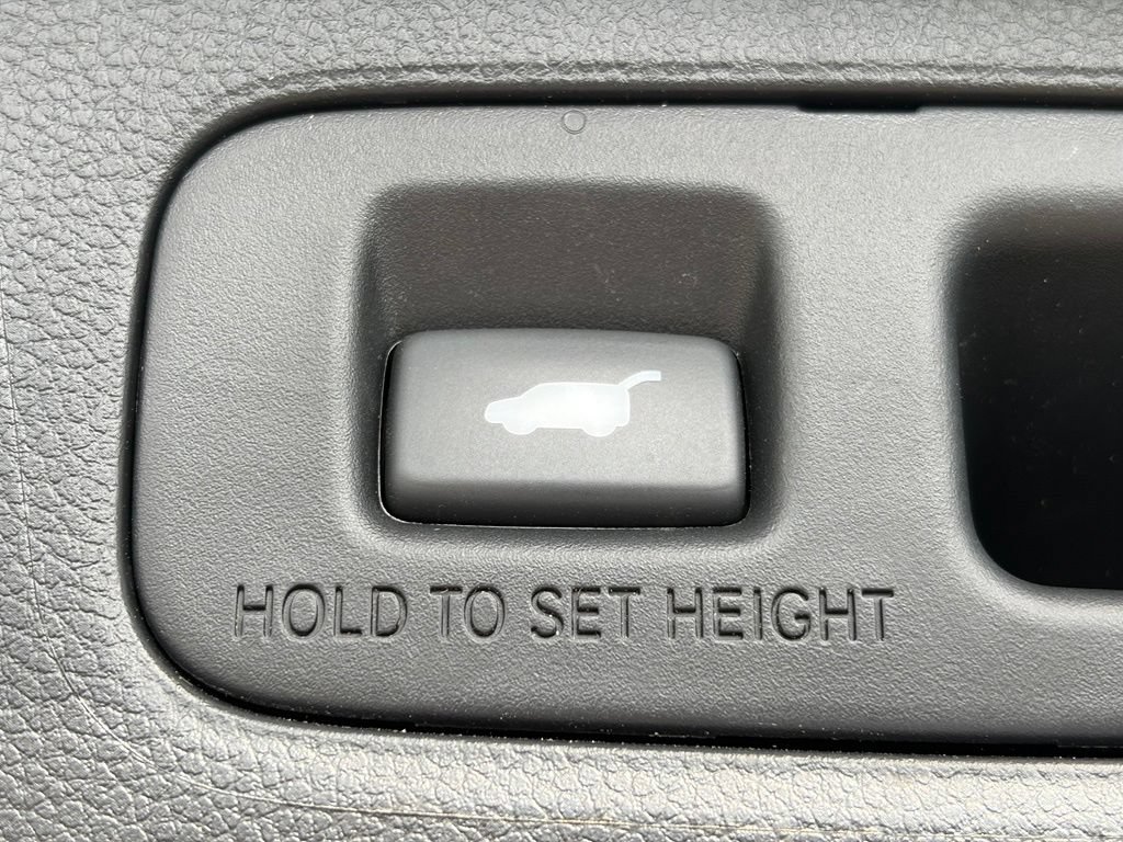 Used 2024 Honda CR-V EX-L image 10